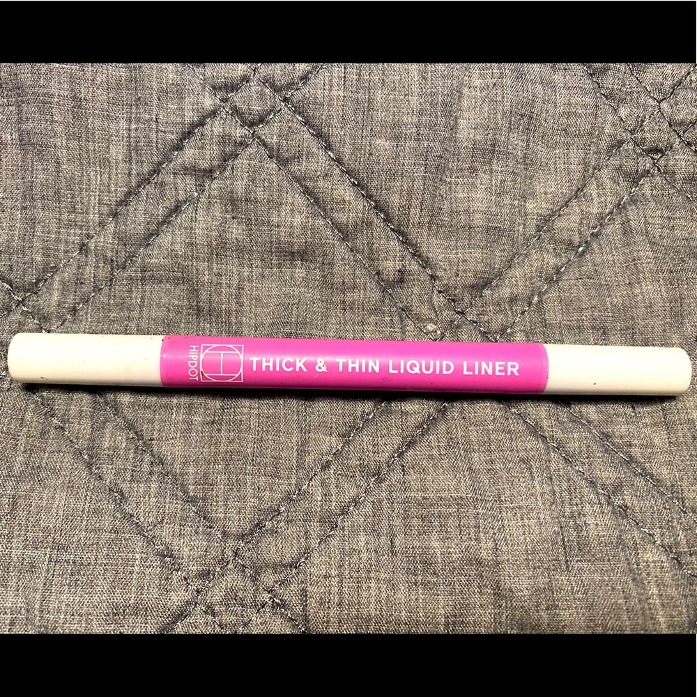 Hipdot Thick N Thin Liquid Liner